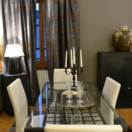 Glam House Milan
