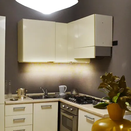 Glam House Apartment Milan